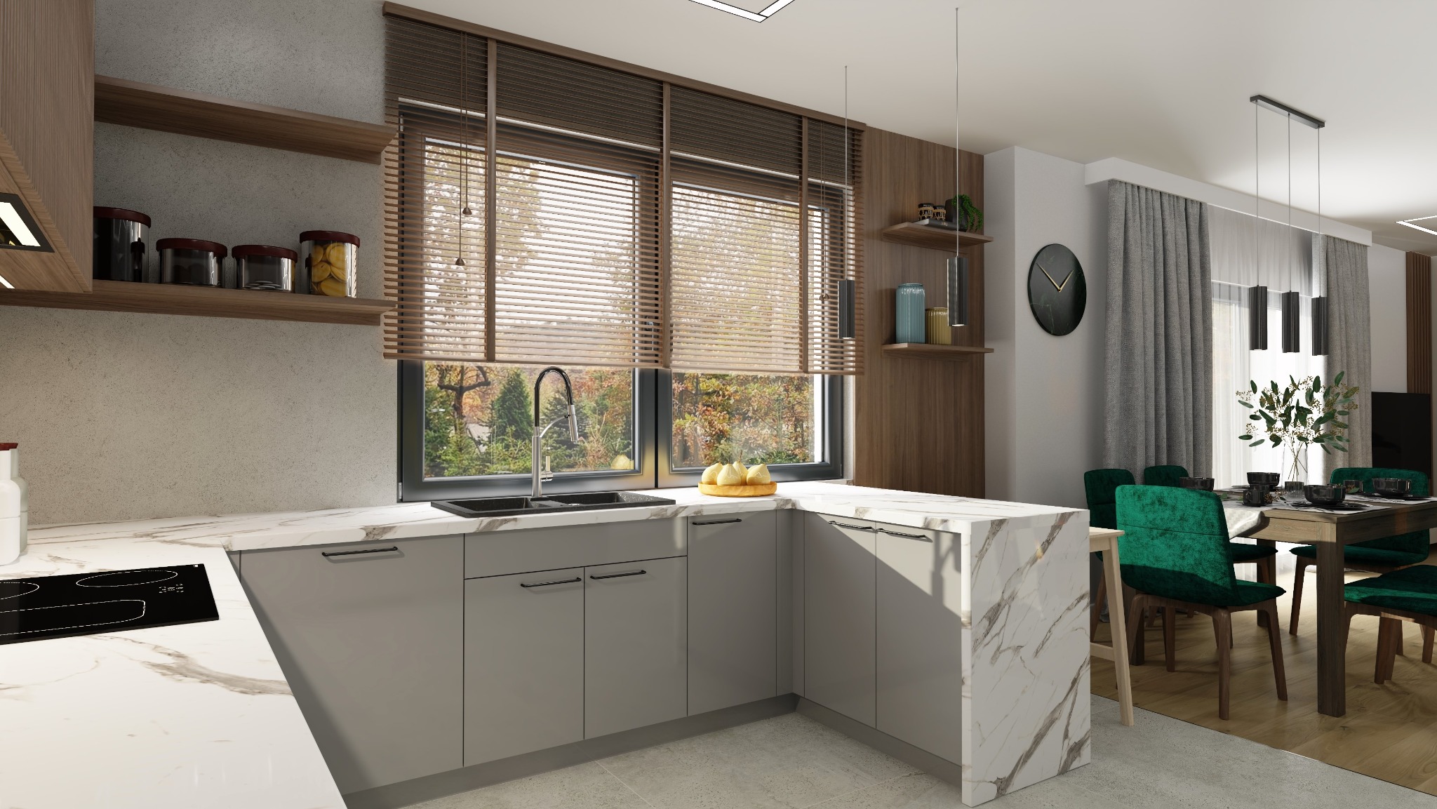Nowoczesna kuchnia z szarymi szafkami, marmurowym blatem i oknem z widokiem na drzewa, uzupełniona drewnianymi żaluzjami i elementami dekoracyjnymi.