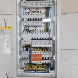 Usługi Elektryczne Krystian Tokarczyk - Instalacje Alarmowe Nowy Sącz