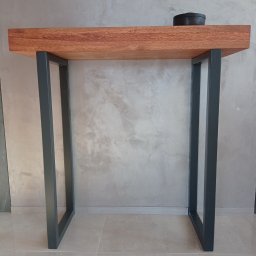 stolik - konsola (dąb lite drewno oraz stal malowana proszkowo)