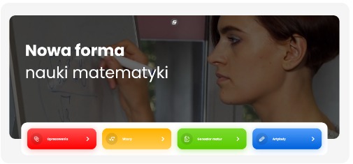 Strona internetowa platformy edukacyjnej z kursem matematyki, prezentująca portret kobiety, tablicę z zapisanymi wzorami i kolorowe przyciski nawigacyjne.