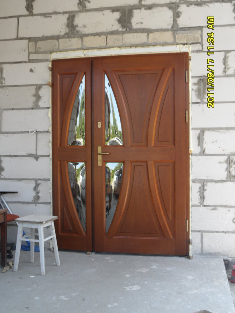 Montaż i Demontaż Drzwi i Okien