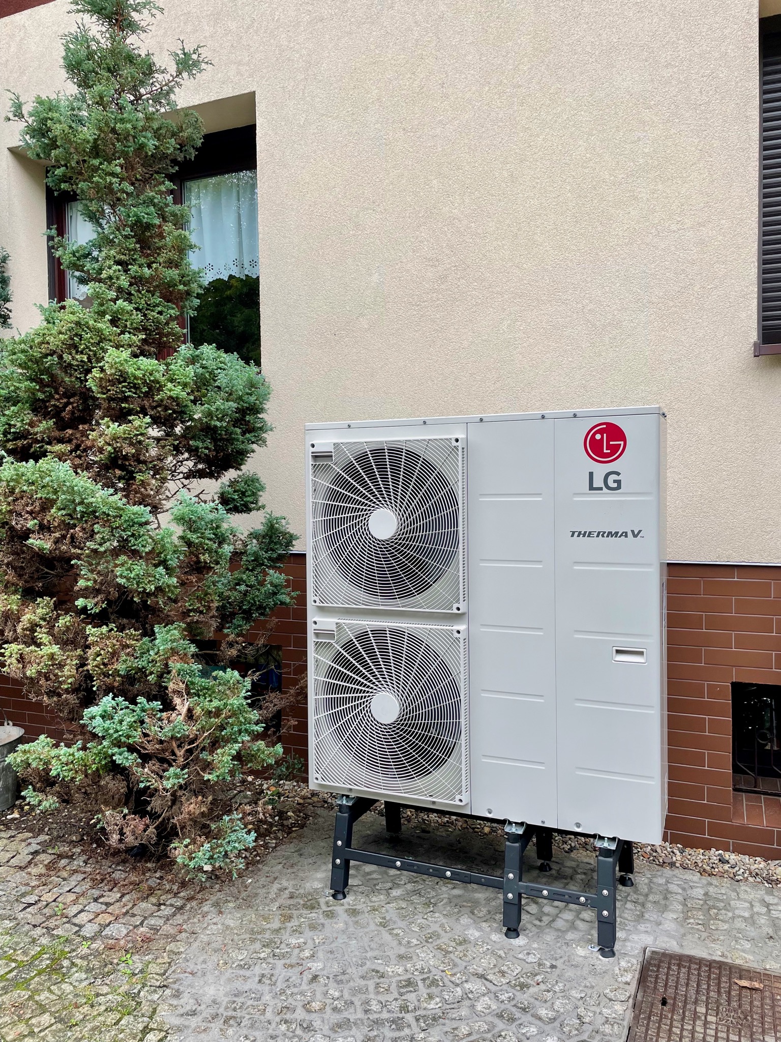 Pompa ciepła LG 12 kW - Knurów