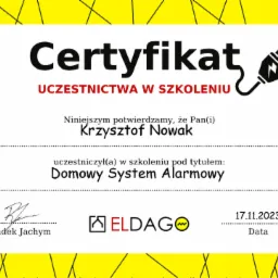 Certyfikat uczestnictwa w szkoleniu z zakresu domowych systemów alarmowych, wystawiony dla Krzysztofa Nowaka przez firmę ELDAGO, z datą 17.11.2023.