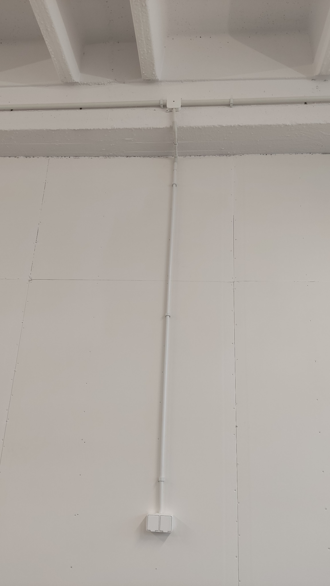 Instalacja elektryczna prowadzona w rurkach elektroinstalacyjnych