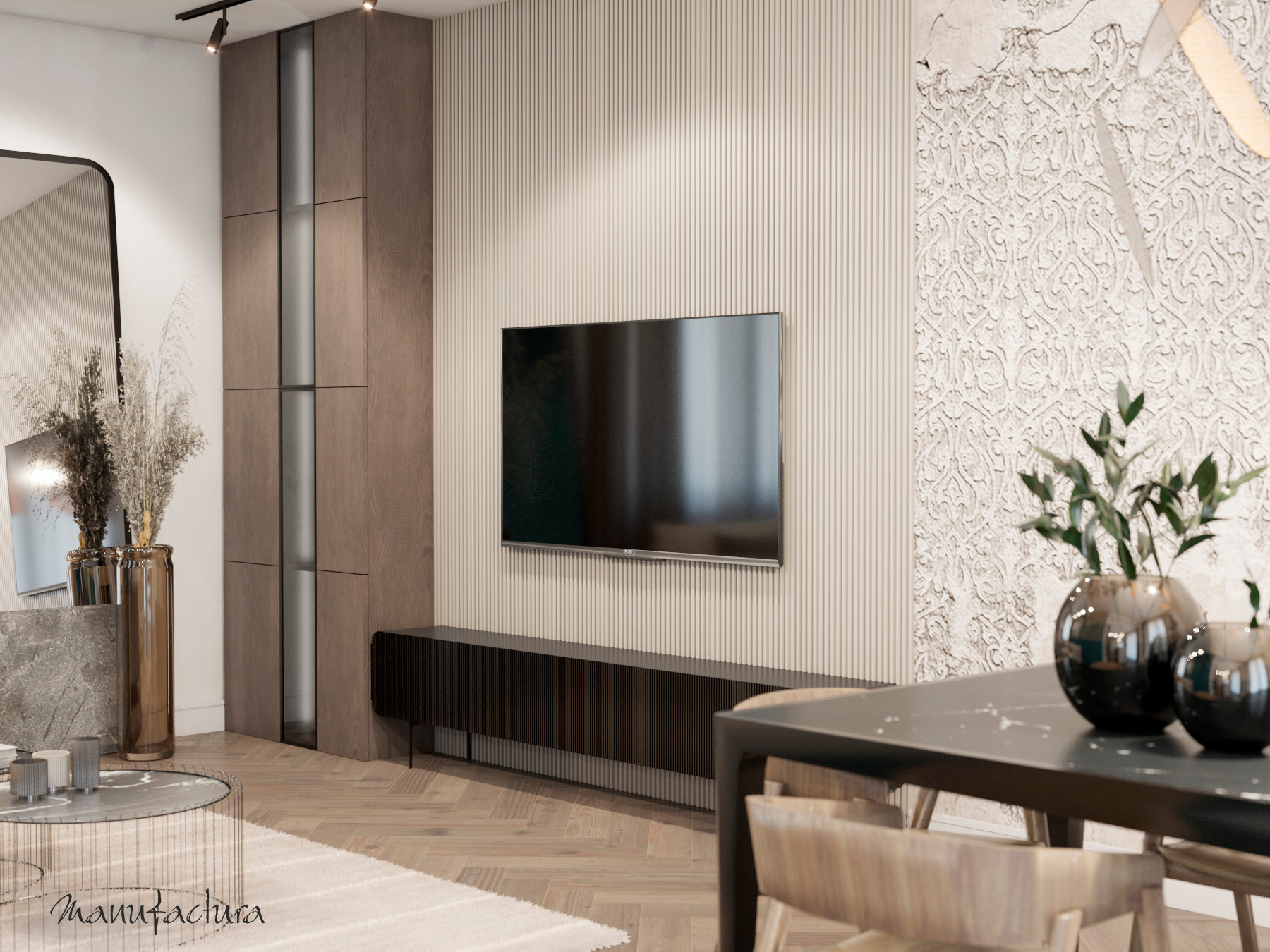 Nowoczesne wnętrze salonu z telewizorem na ścianie z pionowymi panelami, ciemna szafka RTV, drewniane podłogi w jodełkę, stół z marmurowym blatem i drewnianymi krzesłami, dekoracyjne wazony...
