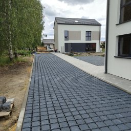 Montaż ogrodzeń Poręba 4