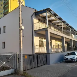 Termomodernizacja budynku handlowo-usługowego w Bydgoszczy wykonana przez NowPol