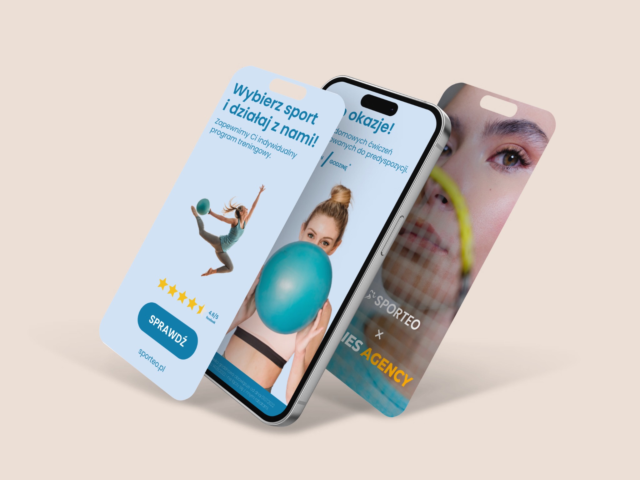 Trzy smartfony nachodzące na siebie, prezentujące wizualizacje kampanii reklamowej firmy SPORTEO, oferującej indywidualne treningi sportowe. Ekrany pokazują kolejno: kobietę ćwiczącą z piłką...