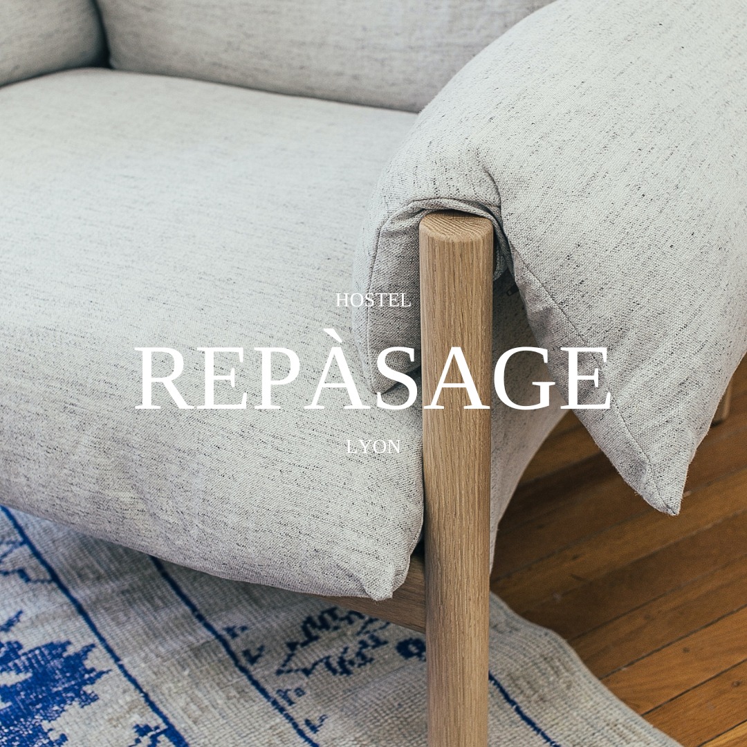 Branding dla sieci francuskich hosteli RAPASAGE.