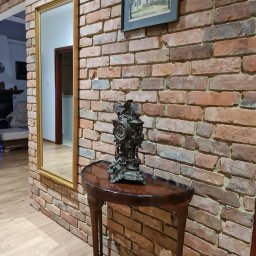 KN-BUD Krzysztof Nyczka - Sufit Napinany w Salonie Poznań