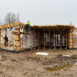 Szalowanie-zbrojenie-betonowanie