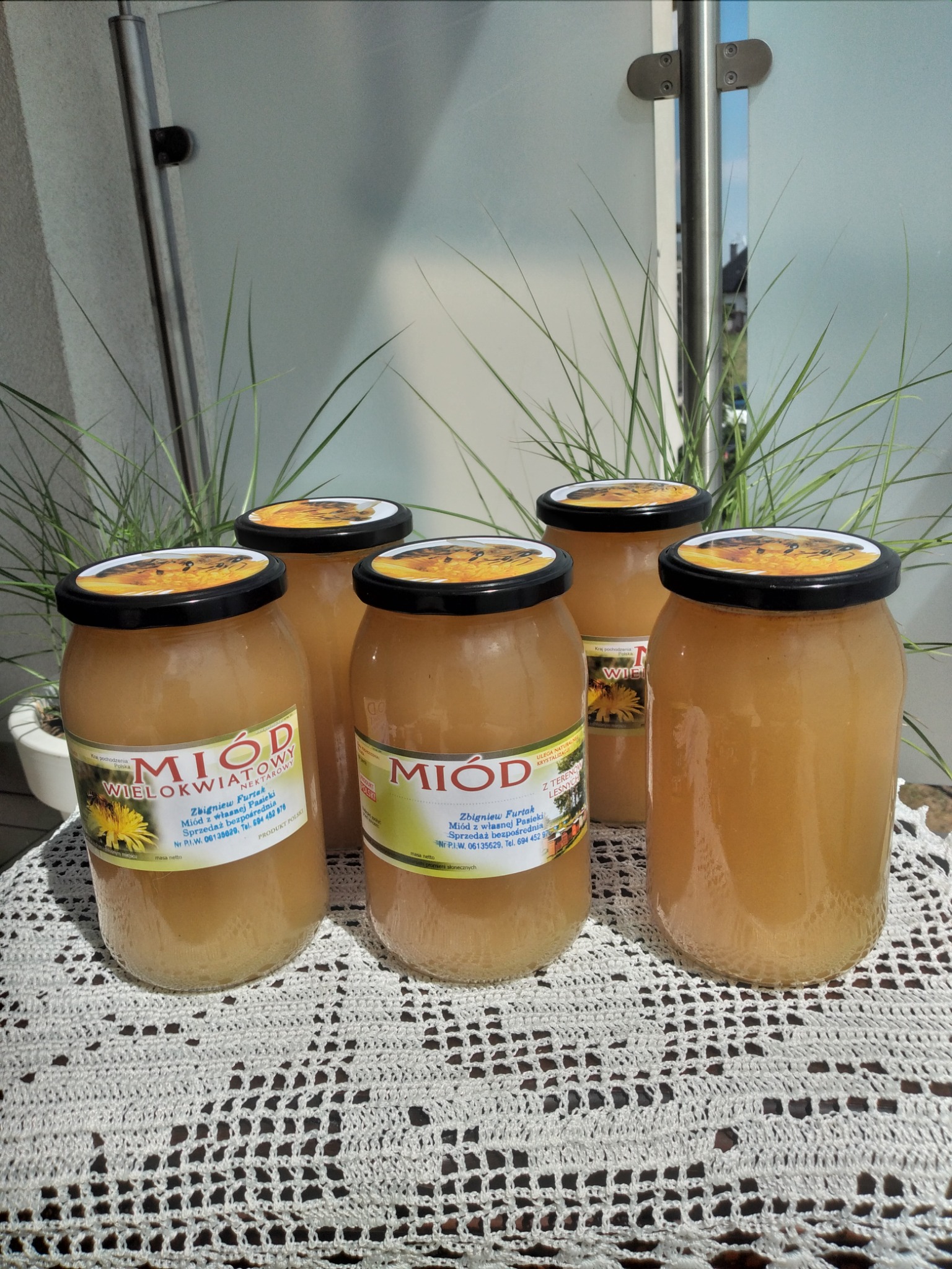 Miód ze zbioru wiosennego 2024. Prosto z ula.