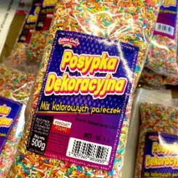 Pakowanie posypki spożywczej w saszetki 500g. w laminat barierowy.