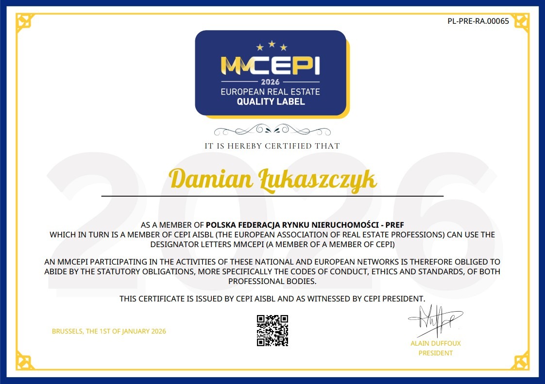 Certyfikat European Real Estate Quality Label dla Damiana Łukaszczyka, członka Polskiej Federacji Rynku Nieruchomości, z logo MMCEPI i podpisem prezydenta CEPI.