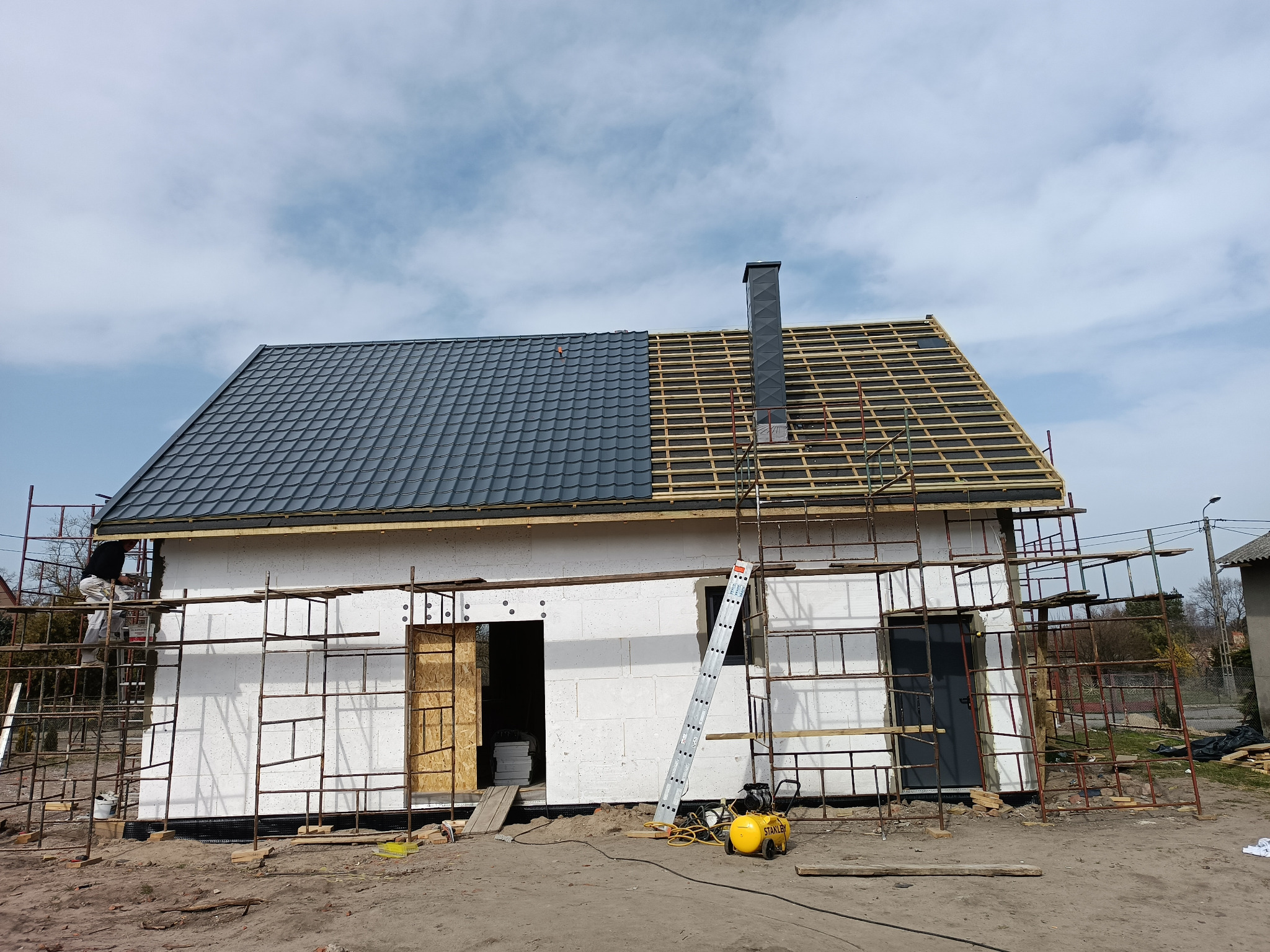 Budowa domu drewnianego szkieletowego