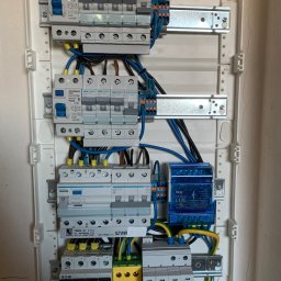 Elektrofix-Instal Cezary Pawlik - Fantastyczny Montaż Płyty Indukcyjnej Grójec