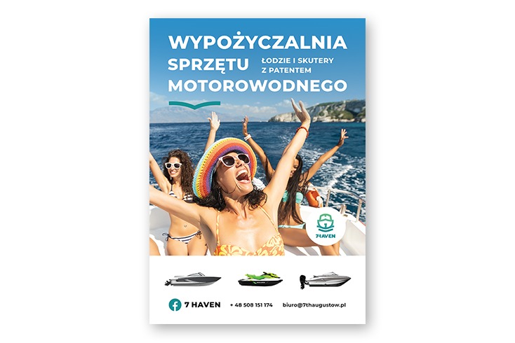 Plakat reklamowy wypożyczalni sprzętu motorowodnego: rozbawione kobiety na łodzi, w tle morze i góry, poniżej grafiki łodzi i skutera, logo firmy i dane kontaktowe.
