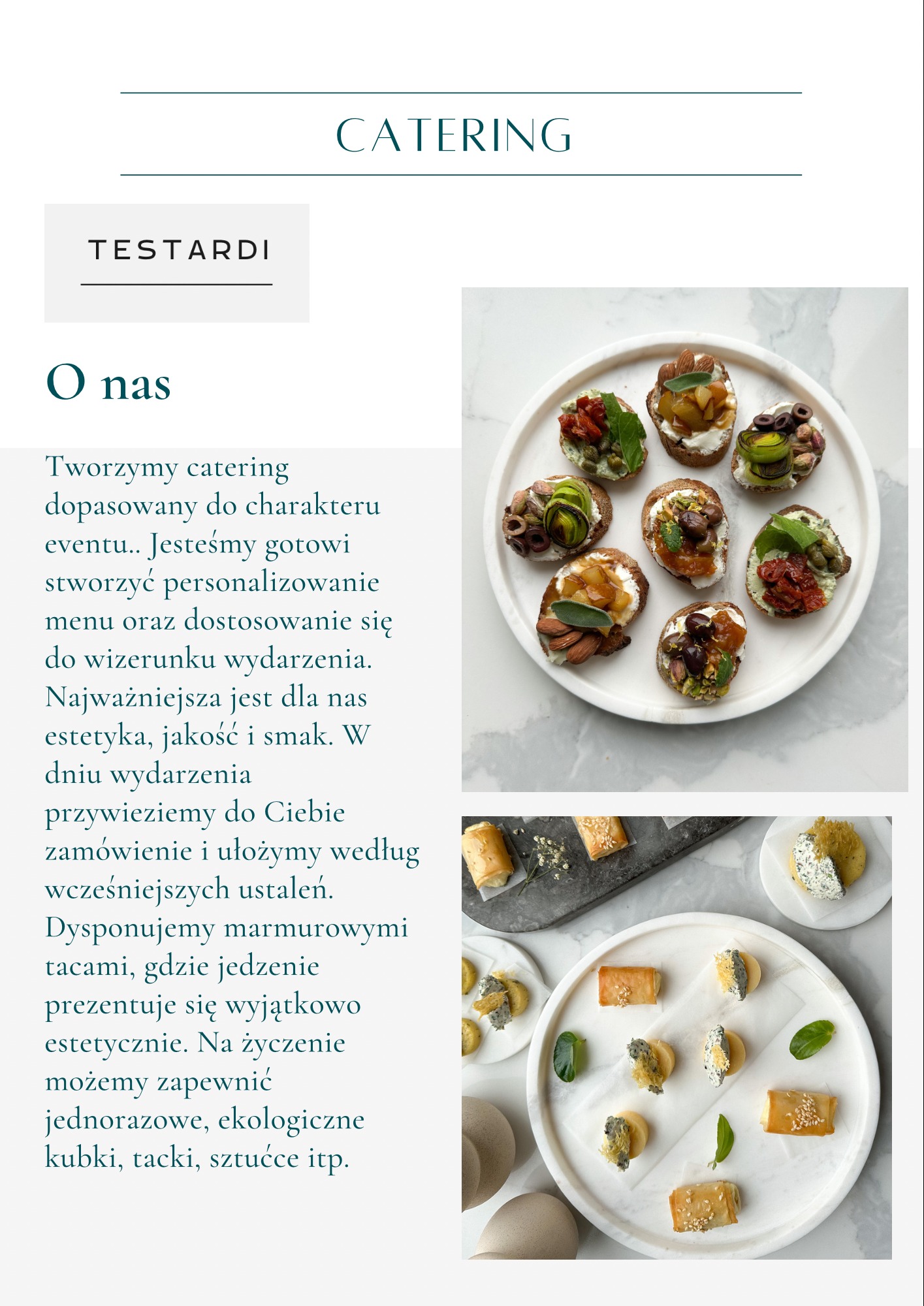 Elegancko podane przekąski na marmurowych tacach, w tym bruschetty z różnymi dodatkami i roladki z ciasta francuskiego, prezentowane z dbałością o detale.