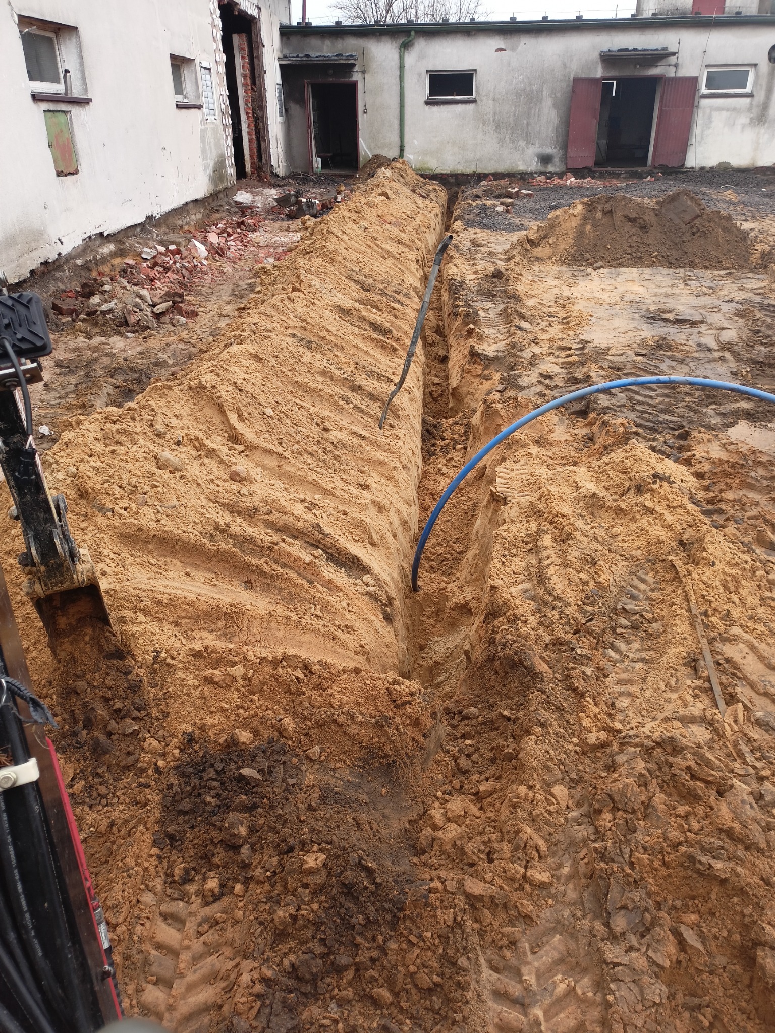 Wykop liniowy pod wodę