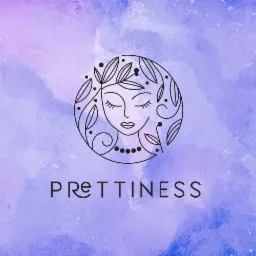 Delikatny, minimalistyczny wizerunek kobiety z liśćmi we włosach, otoczony okręgiem, na tle akwareli w odcieniach fioletu i błękitu. Pod spodem napis 'PRETTINESS' czcionką bezszeryfową.