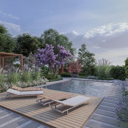 Mamorscy sp. z o.o. - Wizualizacja ogrodu z basenem, drewnianym tarasem, pergolą i leżakami, otoczonego zielenią, kwitnącymi krzewami i ozdobnymi trawami.