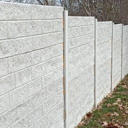 Konrad Malinowski - Ogrodzenia Betonowe Stary Kisielin