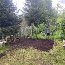 P.H.U. Nikola Atamańczuk-Kolańska - Ogród po rozbiórce budynku gospodarczego.