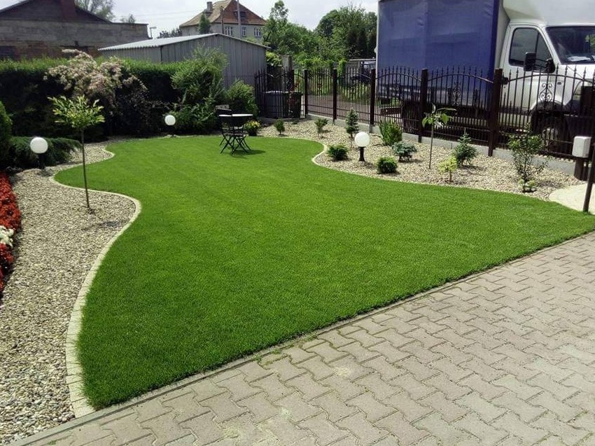 Kompleksowe zagospodarowanie ogrodu. Trawa z rolki- natychmiastowy efekt.