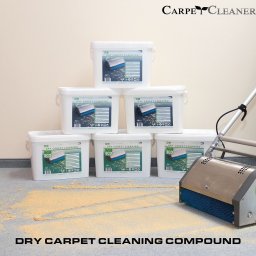 Szorowarka walcowa i proszek do czyszczenia wykładzin dywanowych na sucho firmy CARPET CLEANER.