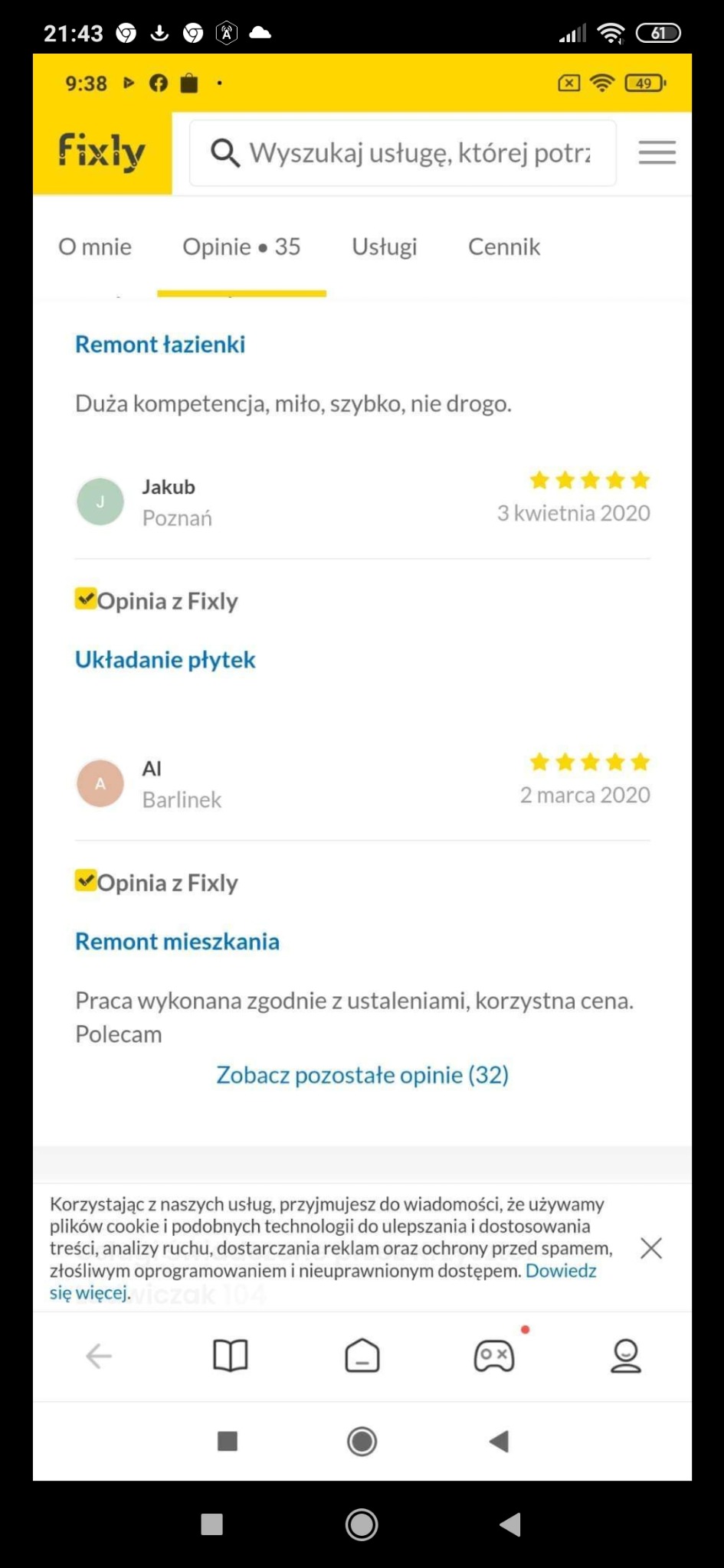 Ekran telefonu z recenzjami usług remontowych w Poznaniu, w tym remontu łazienki i układania płytek, wyświetlanymi w aplikacji Fixly.