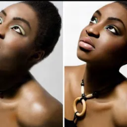 Portret młodej kobiety z krótkimi włosami, makijażem oczu w odcieniach zieleni i naszyjnikiem z drewnianych elementów, spoglądającej w górę, z efektem przed i po retuszu skóry.