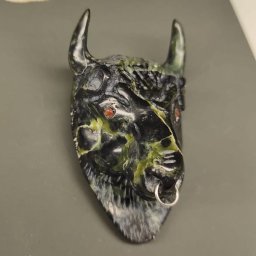 Głowa byka talizman .