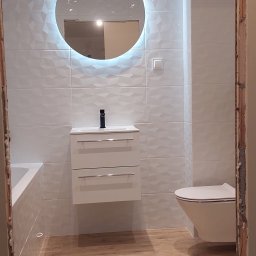 Usługi Remontowo-Budowlane Rafał Stawirej - Sufit Napinany w Łazience Gdańsk