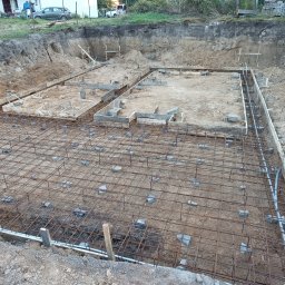 Stardom Łukasz Starosta - Zbrojenie ław i płyty fundamentowej Sieniawa