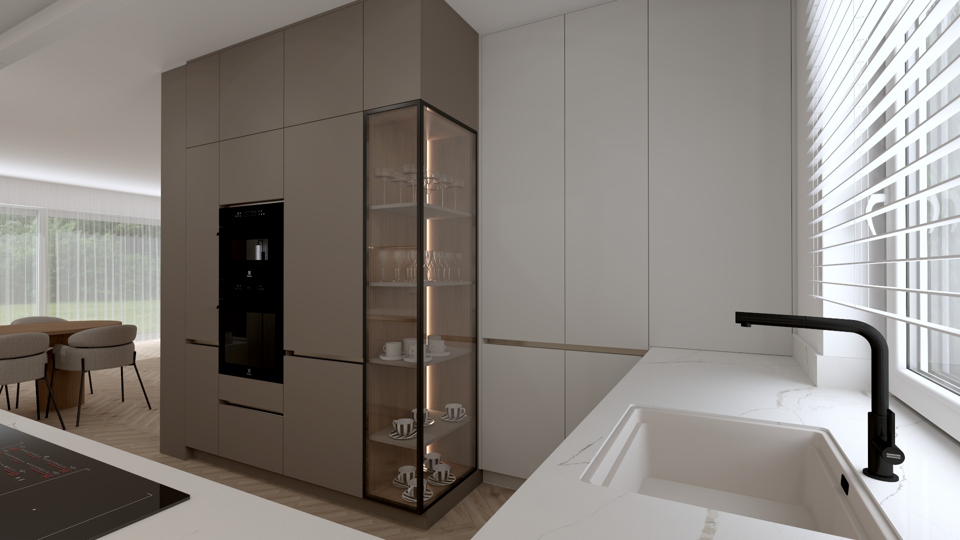 Nowoczesna kuchnia w stonowanych barwach: zabudowa z piekarnikiem, przeszklona witryna z oświetleniem LED i zastawą, biały blat z czarną armaturą przy oknie z żaluzjami.