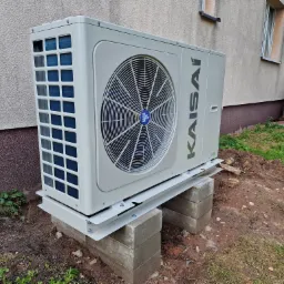 KAISAI ARCTIC KHC-10RY3. Pompa ciepła typu monoblok o mocy 10 kW