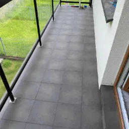 Balkon. Płytki 30x30