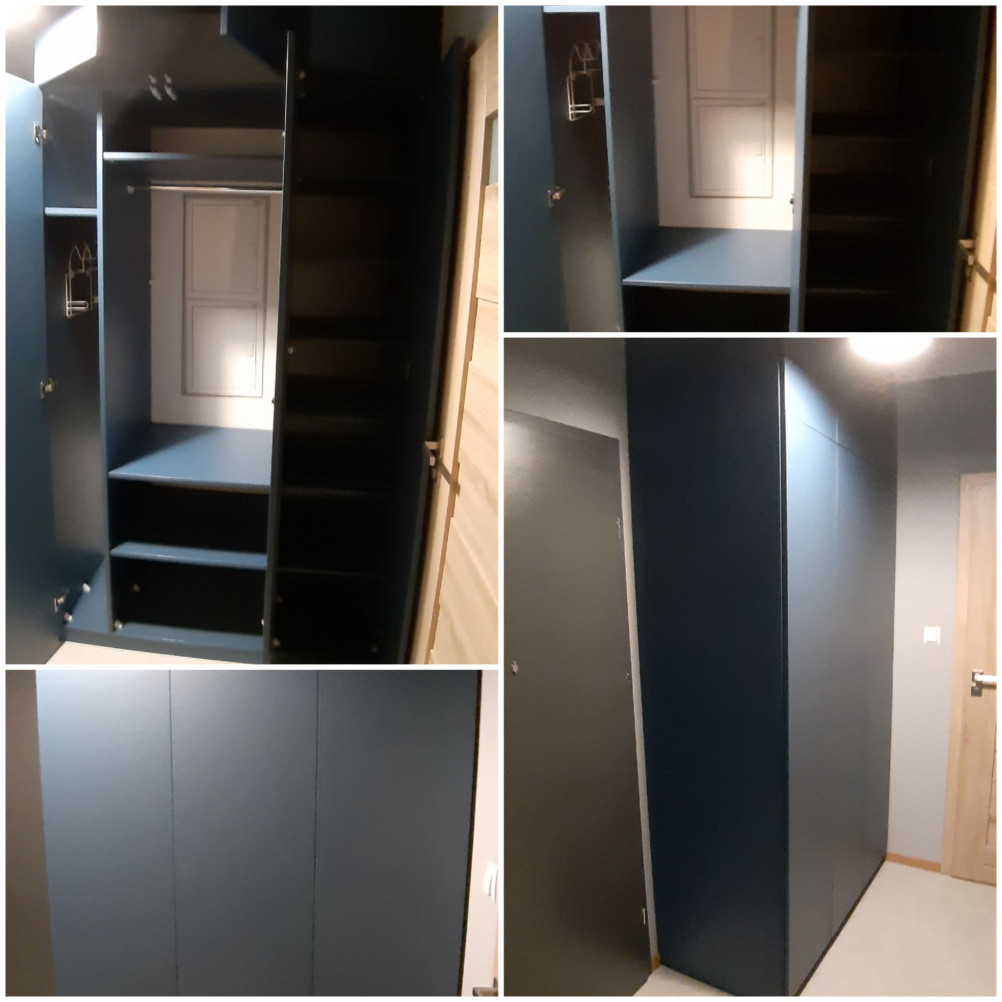 Narożna szafa wnękowa z ciemnymi drzwiami, widoczne półki i drążek na ubrania, oświetlenie wewnątrz szafy.