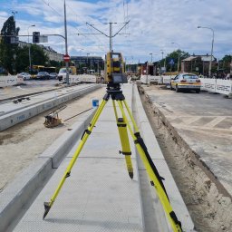 Realizacja remontu torowiska na ul. Legnickiej/Kwiskiej.