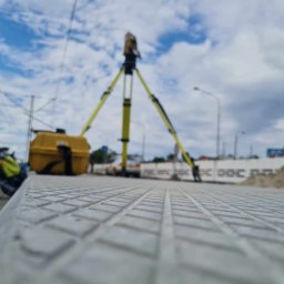 Realizacja remontu torowiska na ul. Legnickiej/Kwiskiej.