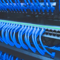 Sieci komputerowe. Obsługa informatyczna firm.