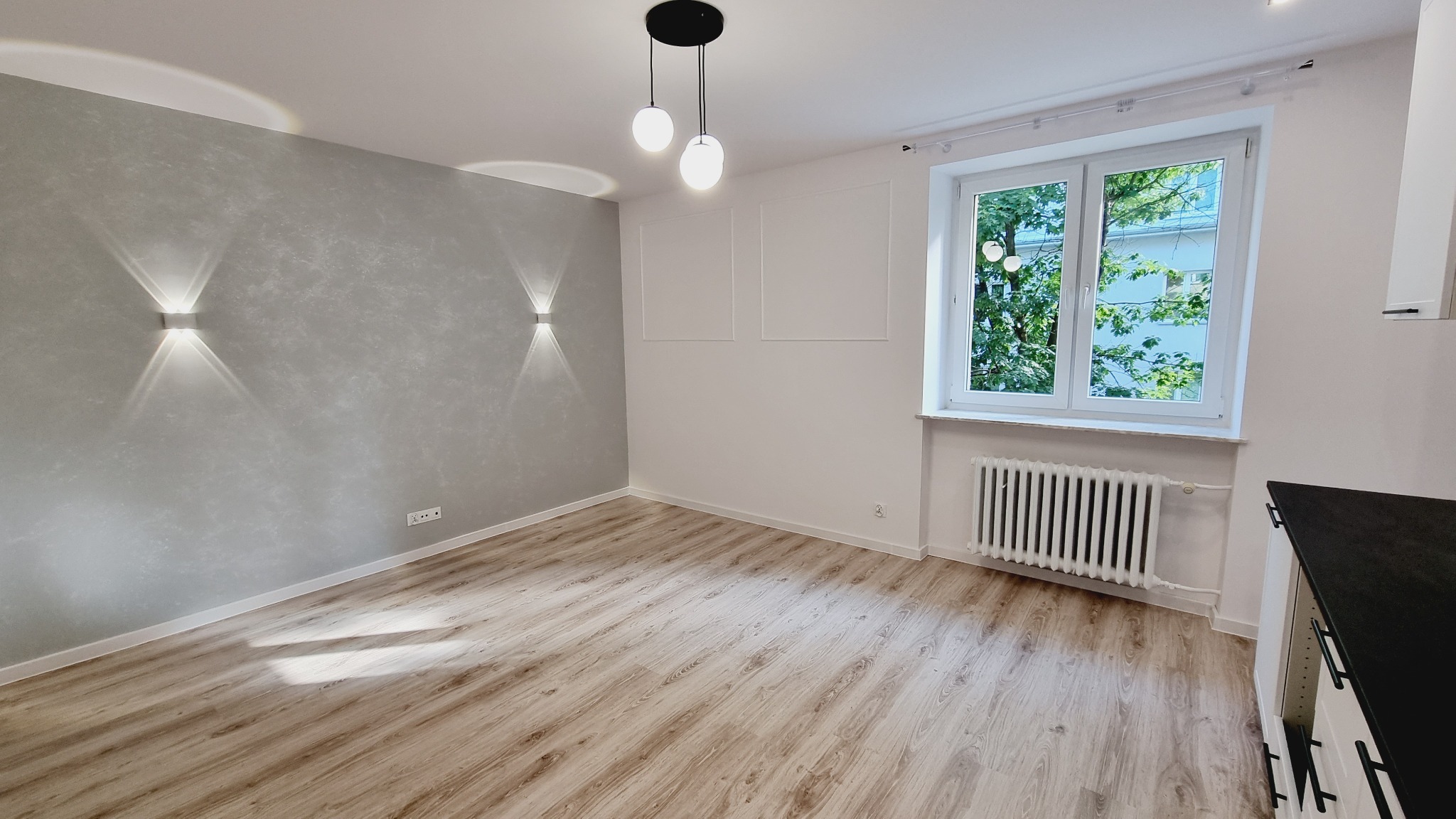 Zdjęcie salonu przed reaizacja :)