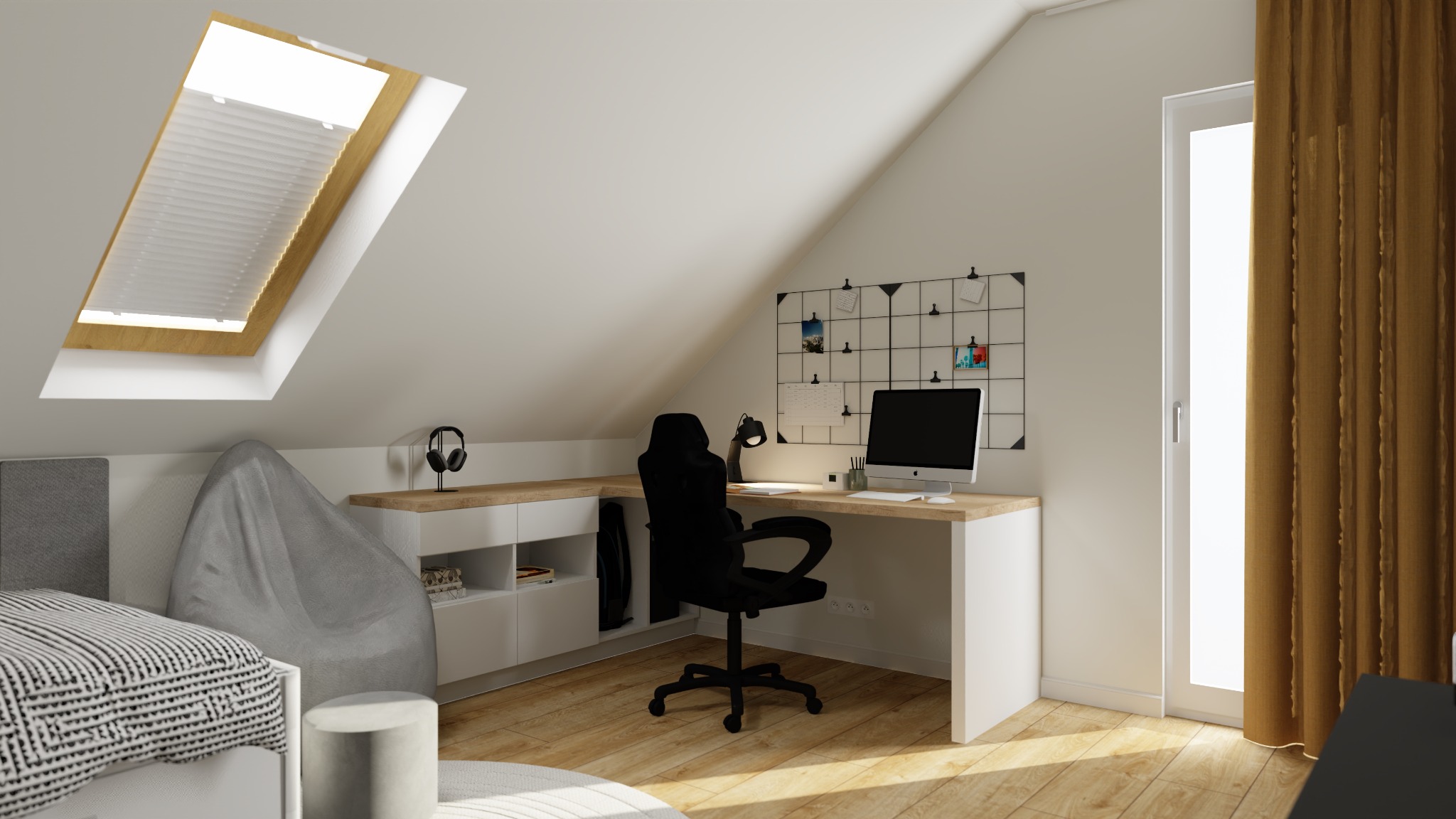 Pokój na poddaszu z miejscem do pracy i wypoczynku: biurko z komputerem, krzesło obrotowe, pufa typu worek sako, okno dachowe z plisami, drewniana podłoga.