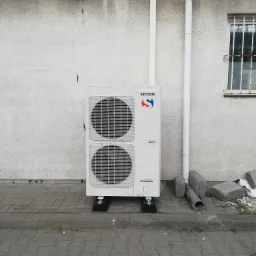 Montaż klimatyzatora w drukarnia Warszawa