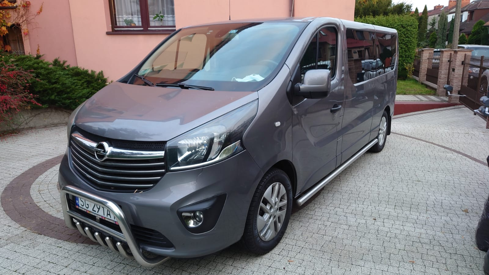 Tak prezentuje się samochód, którym obsługuję Państwa.