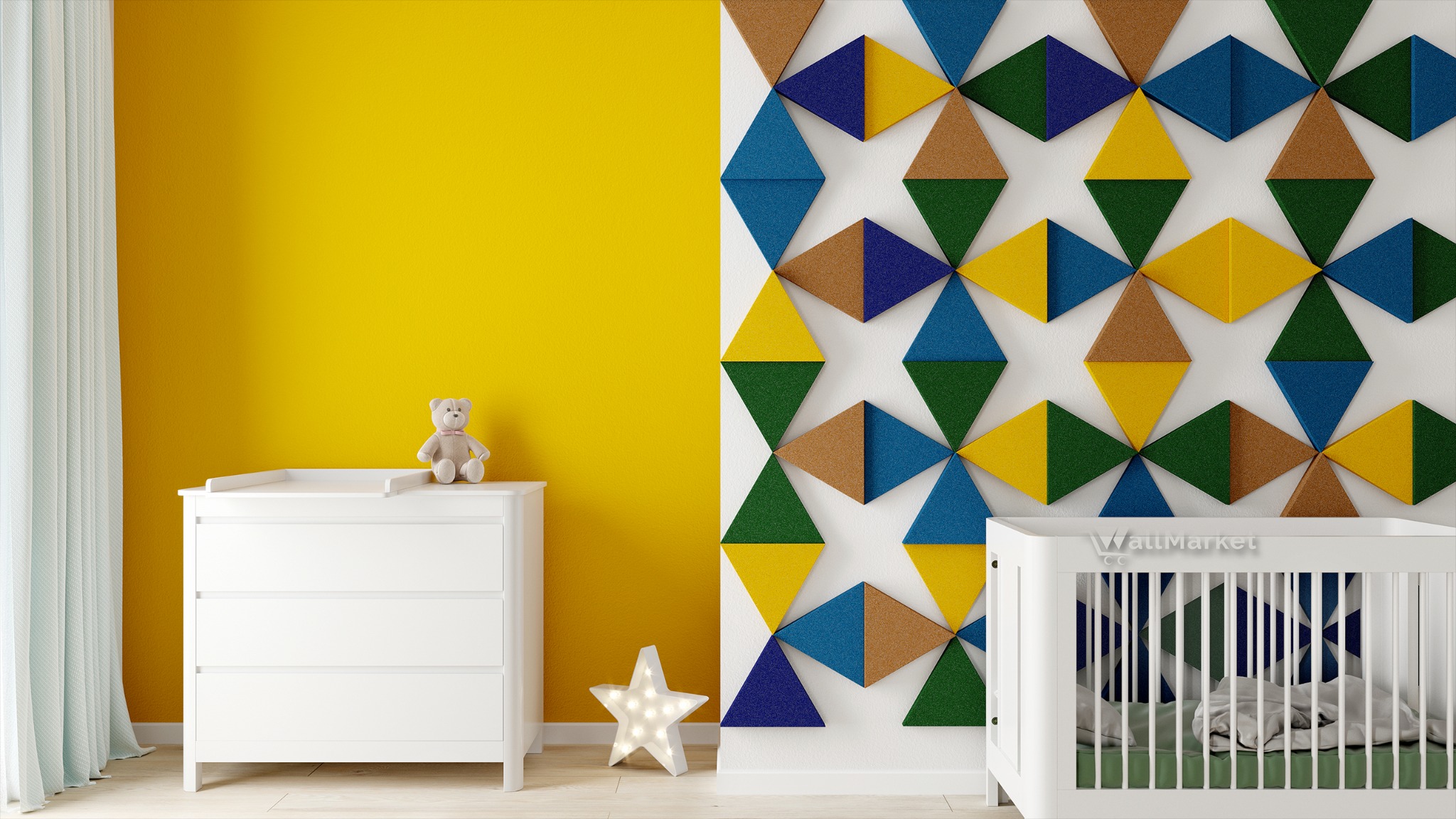 Pokój dziecięcy z żółtą ścianą, białymi meblami i dekoracyjnymi panelami ściennymi w kształcie kolorowych trójkątów.