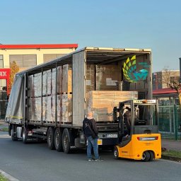 MS SOLAR ENERGY Sp. z o.o. - Niemcy wysyłają do magazynu klienta w Austrii. Płynna dostawa.