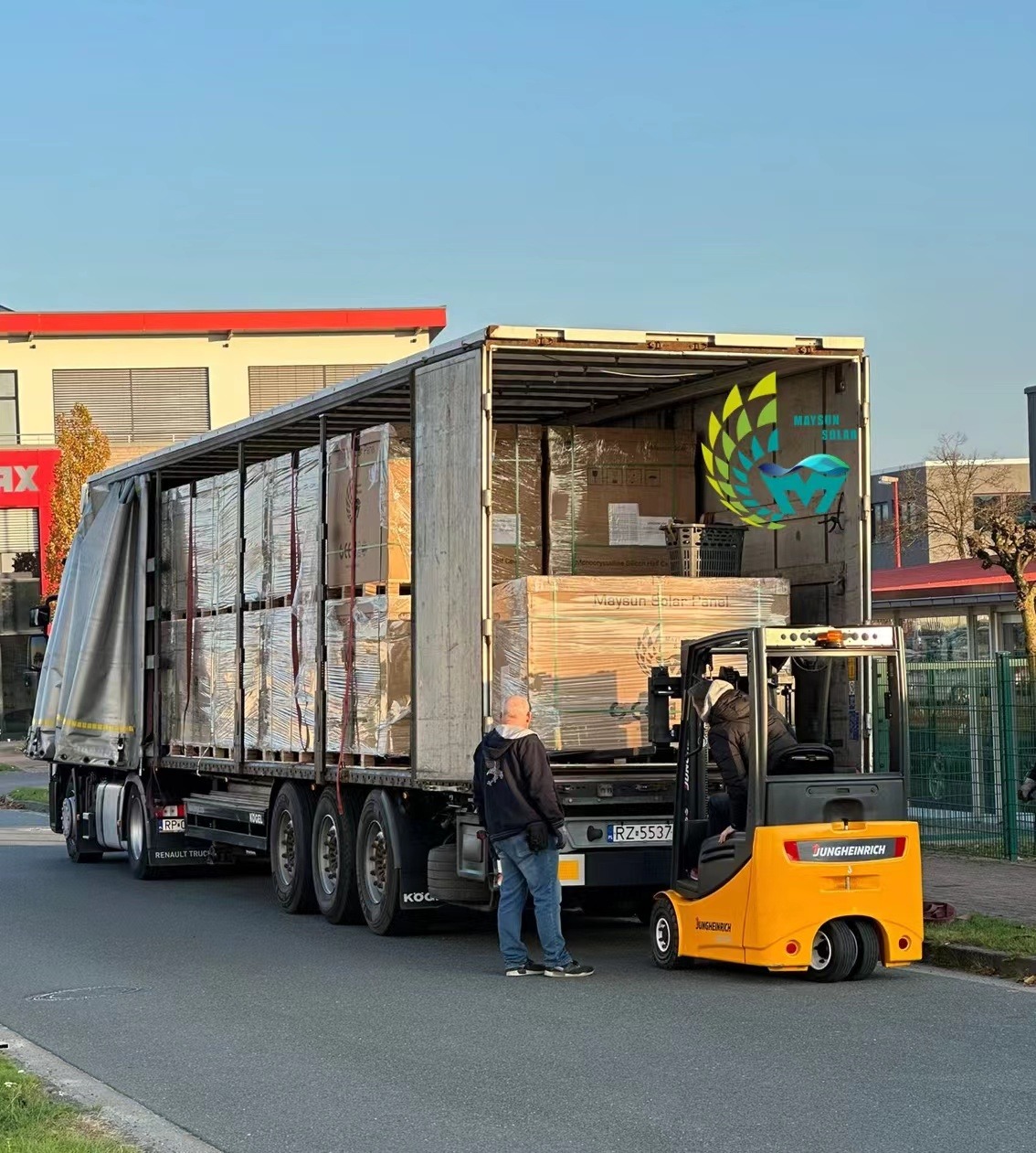 Niemcy wysyłają do magazynu klienta w Austrii. Płynna dostawa.