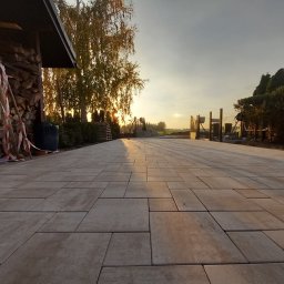 Układanie kostki brukowej Kiełczów 1