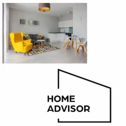 Jasne wnętrze mieszkania z żółtym fotelem uszakiem, szarą sofą i okrągłym dywanem w geometryczne wzory, uzupełnione logo 'HOME ADVISOR'.